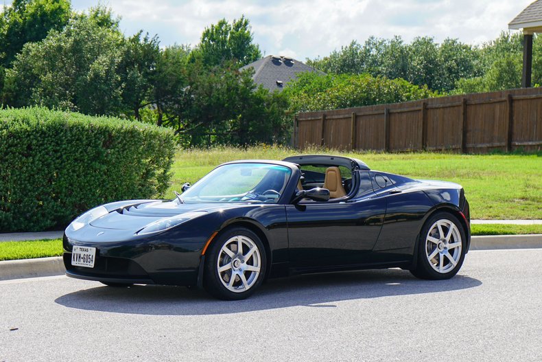 tesla roadster 2010 5YJRE1A17A1000776 image tesla roadster 2010 5YJRE1A17A1000776 image
