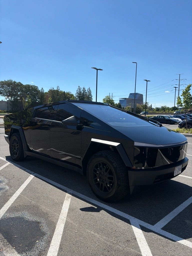 tesla cybertruck 2024 7G2CEHEE9RA034688 image tesla cybertruck 2024 7G2CEHEE9RA034688 image