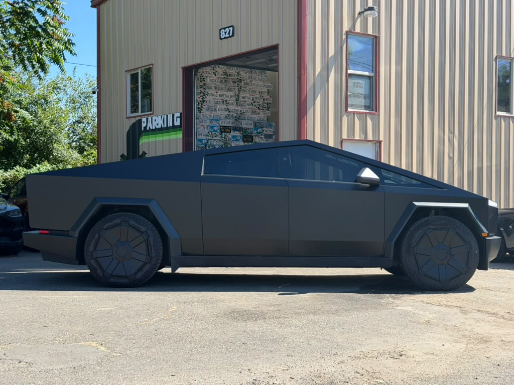 tesla cybertruck 2024 7G2CEHED9RA008292 image tesla cybertruck 2024 7G2CEHED9RA008292 image