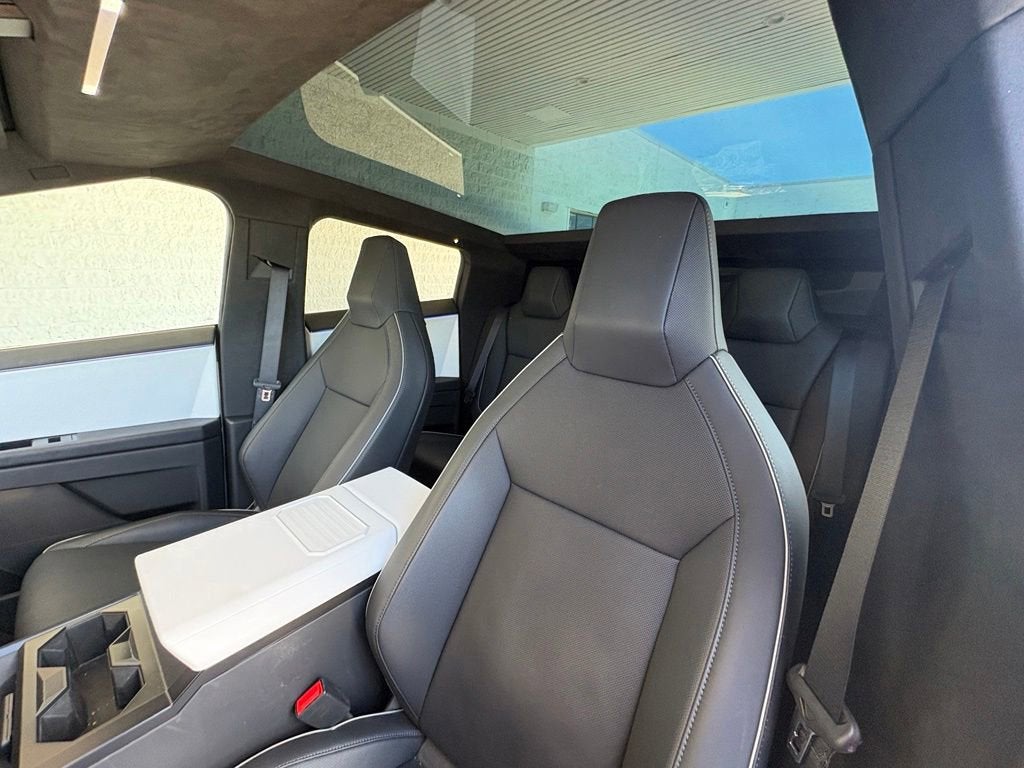 tesla cybertruck 2024 7G2CEHED9RA041681 image tesla cybertruck 2024 7G2CEHED9RA041681 image