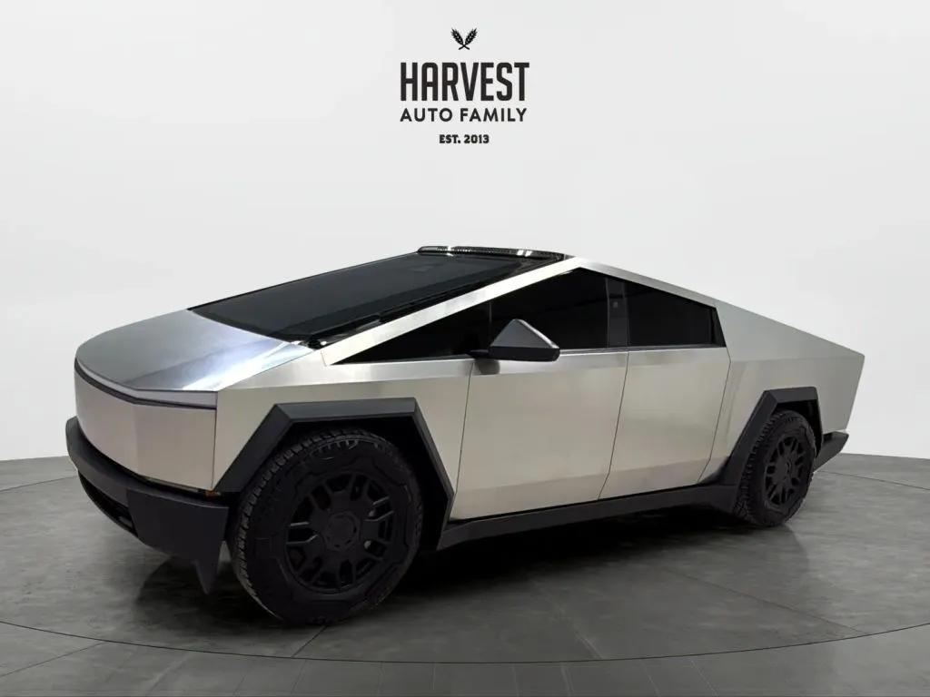 tesla cybertruck 2024 7G2CEHEE3RA017014 image tesla cybertruck 2024 7G2CEHEE3RA017014 image