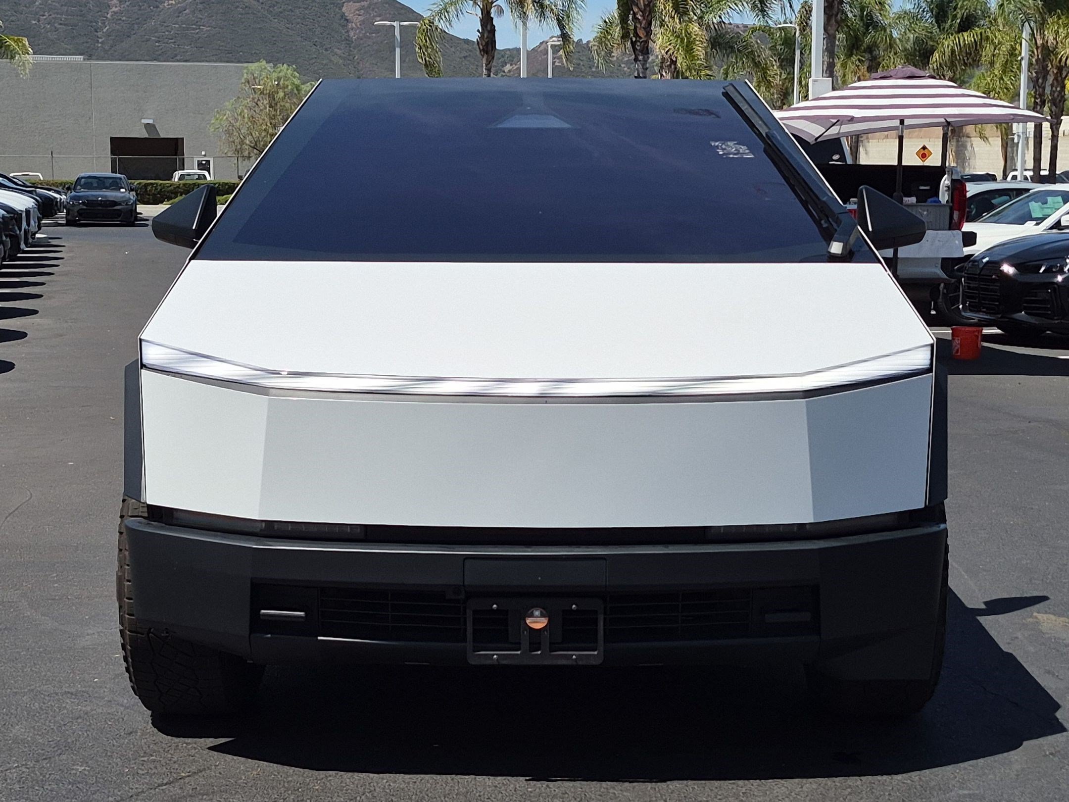 tesla cybertruck 2024 7G2CEHEE3RA019877 image tesla cybertruck 2024 7G2CEHEE3RA019877 image