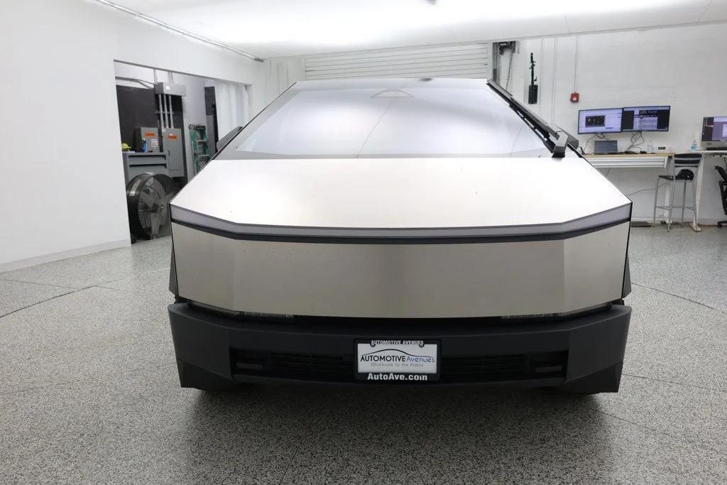 tesla cybertruck 2024 7G2CEHED9RA011998 image tesla cybertruck 2024 7G2CEHED9RA011998 image