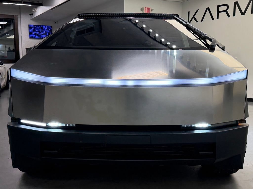 tesla cybertruck 2024 7G2CEHEE4RA016731 image tesla cybertruck 2024 7G2CEHEE4RA016731 image