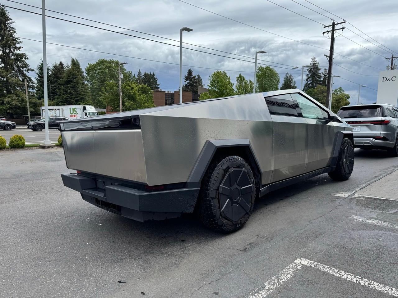 tesla cybertruck 2024 7G2CEHEE3RA019281 image tesla cybertruck 2024 7G2CEHEE3RA019281 image