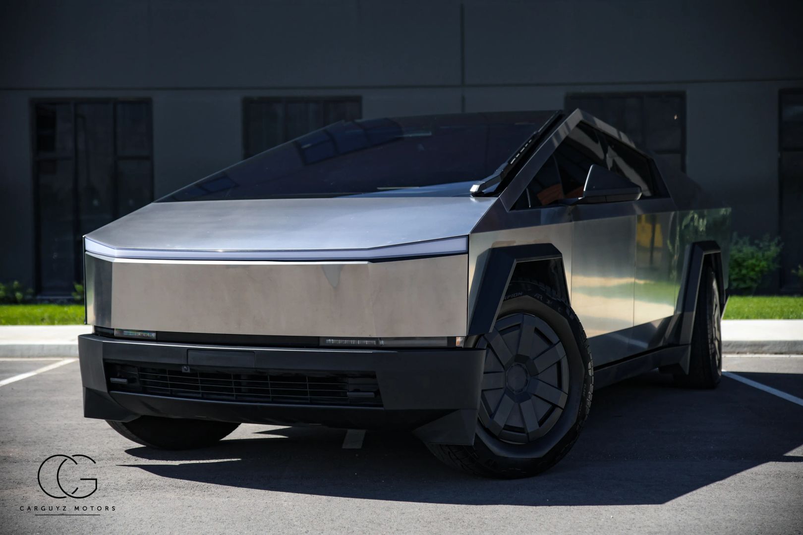 tesla cybertruck 2025 7G2CEHED0SA069570 image tesla cybertruck 2025 7G2CEHED0SA069570 image