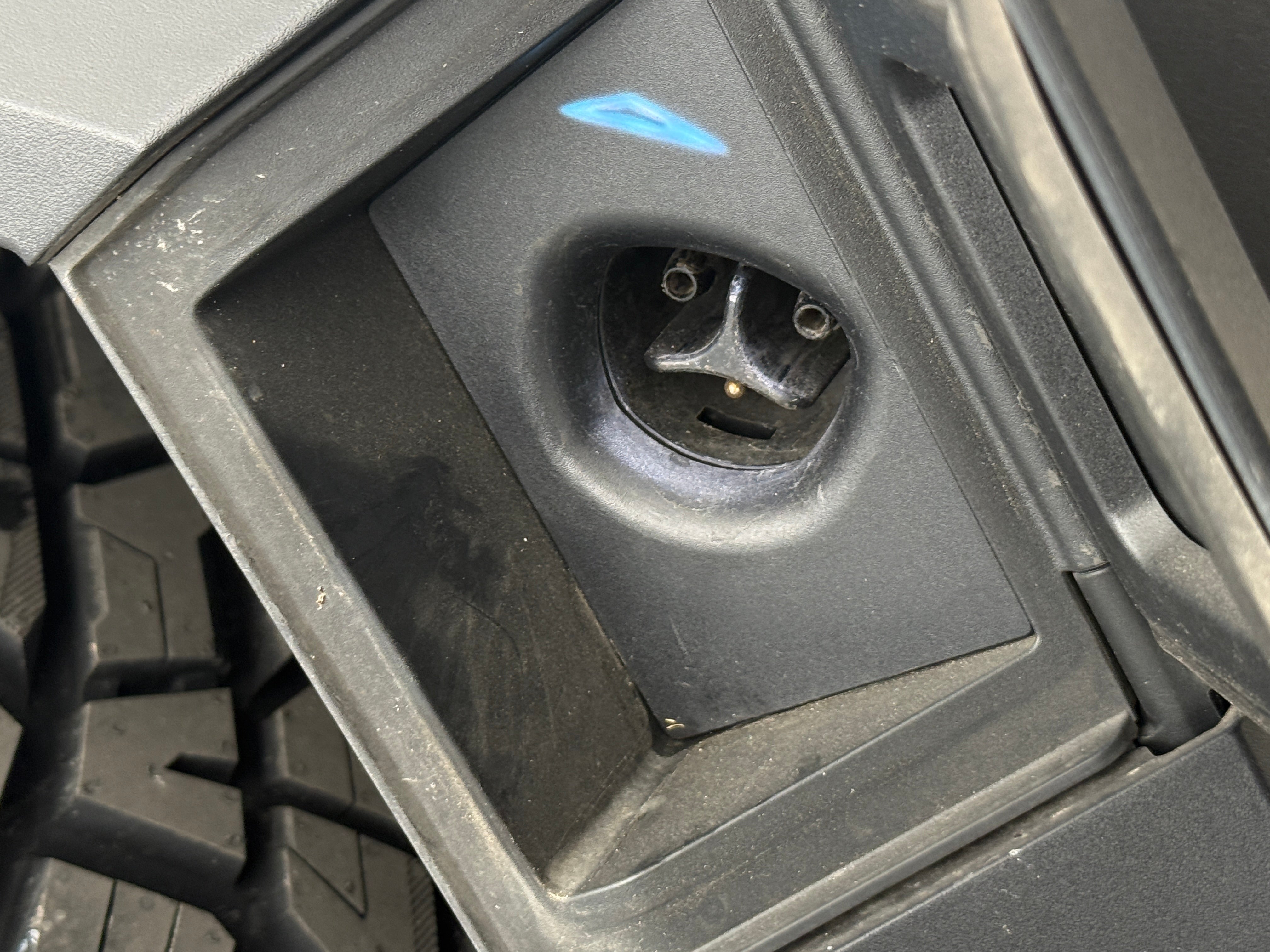 tesla cybertruck 2025 7G2CEHED2SA058991 image tesla cybertruck 2025 7G2CEHED2SA058991 image