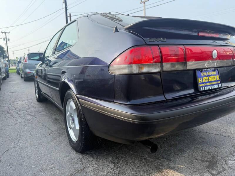saab 900 1998 YS3DD35N4W2015179 image saab 900 1998 YS3DD35N4W2015179 image