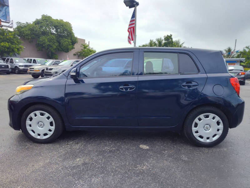 scion xd 2008 JTKKU10498J010370 image scion xd 2008 JTKKU10498J010370 image