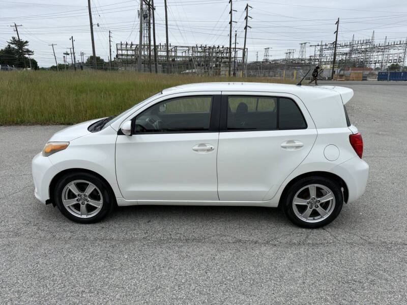 scion xd 2013 JTKKUPB45D1031971 image scion xd 2013 JTKKUPB45D1031971 image