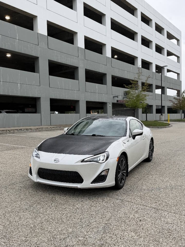 scion fr-s 2014 JF1ZNAA15E9701017 image scion fr-s 2014 JF1ZNAA15E9701017 image