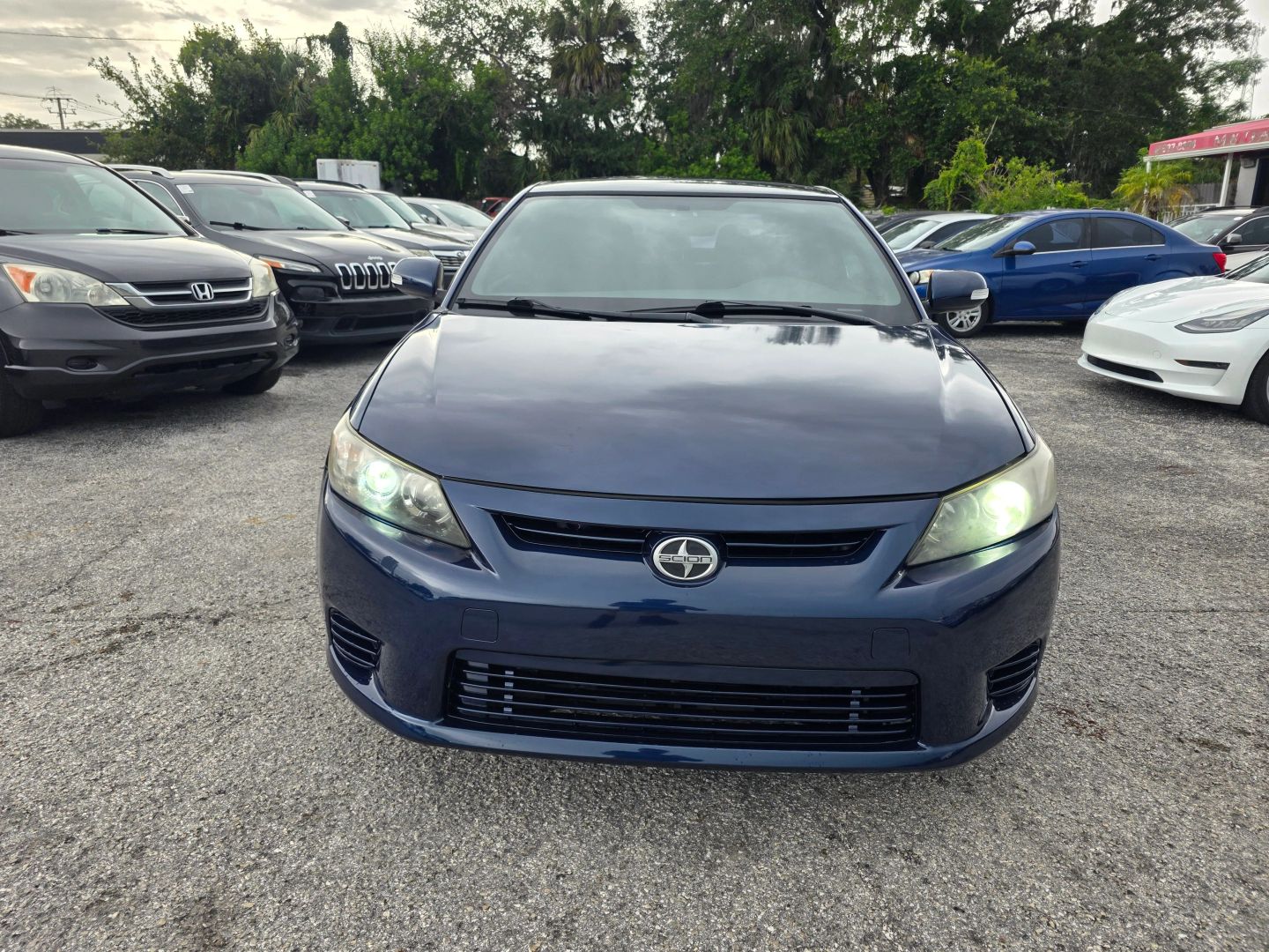 scion tc 2011 JTKJF5C77B3015419 image scion tc 2011 JTKJF5C77B3015419 image
