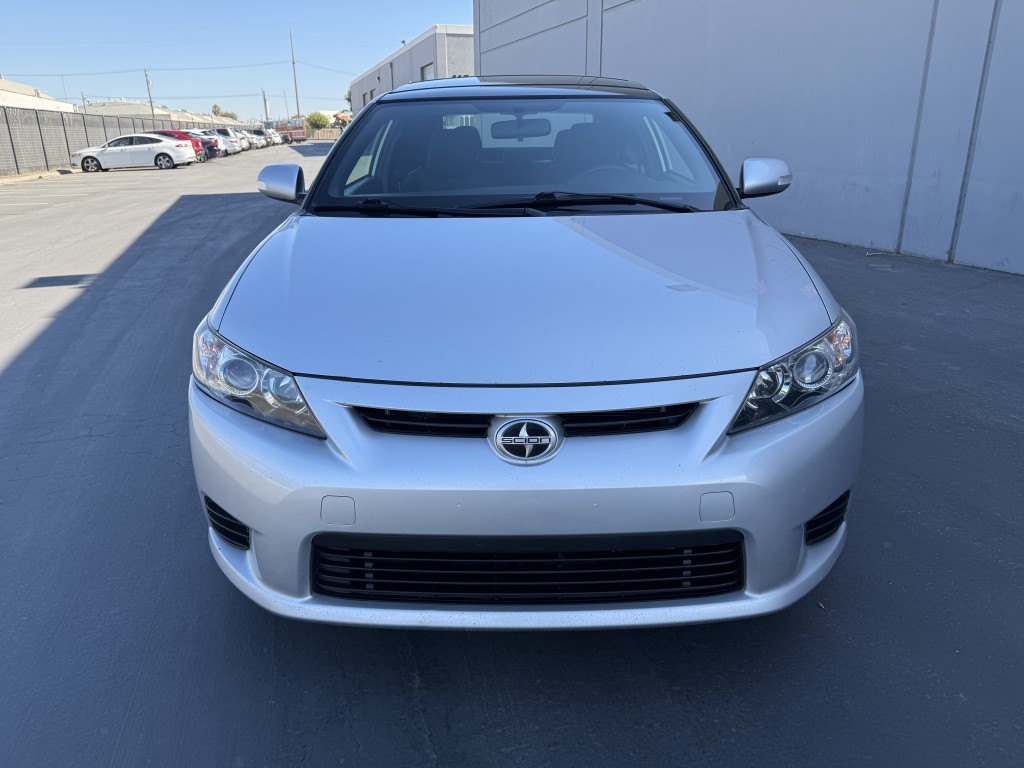 scion tc 2011 JTKJF5C79B3012831 image scion tc 2011 JTKJF5C79B3012831 image