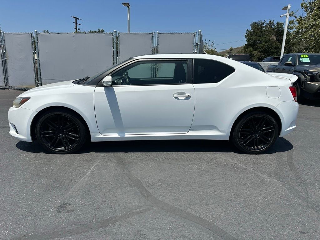 scion tc 2011 JTKJF5C7XB3019206 image scion tc 2011 JTKJF5C7XB3019206 image