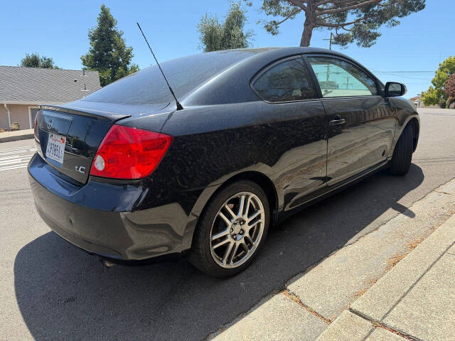 scion tc 2005 JTKDE167750007170 image scion tc 2005 JTKDE167750007170 image