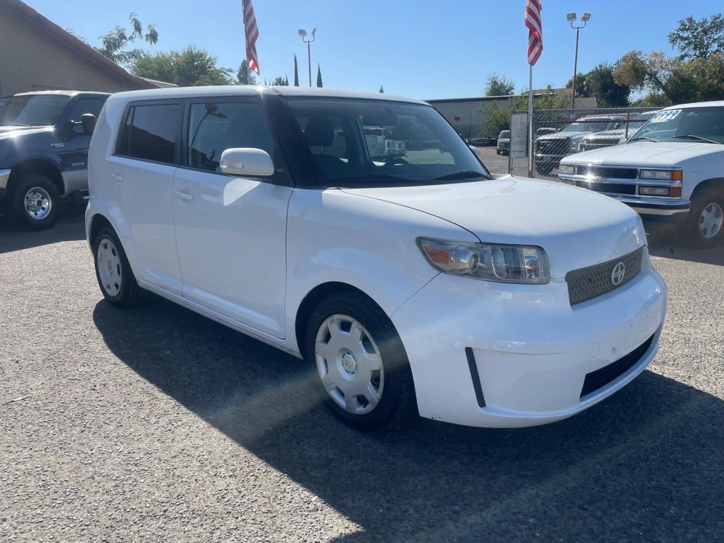 scion xb 2008 JTLKE50E081033223 image scion xb 2008 JTLKE50E081033223 image