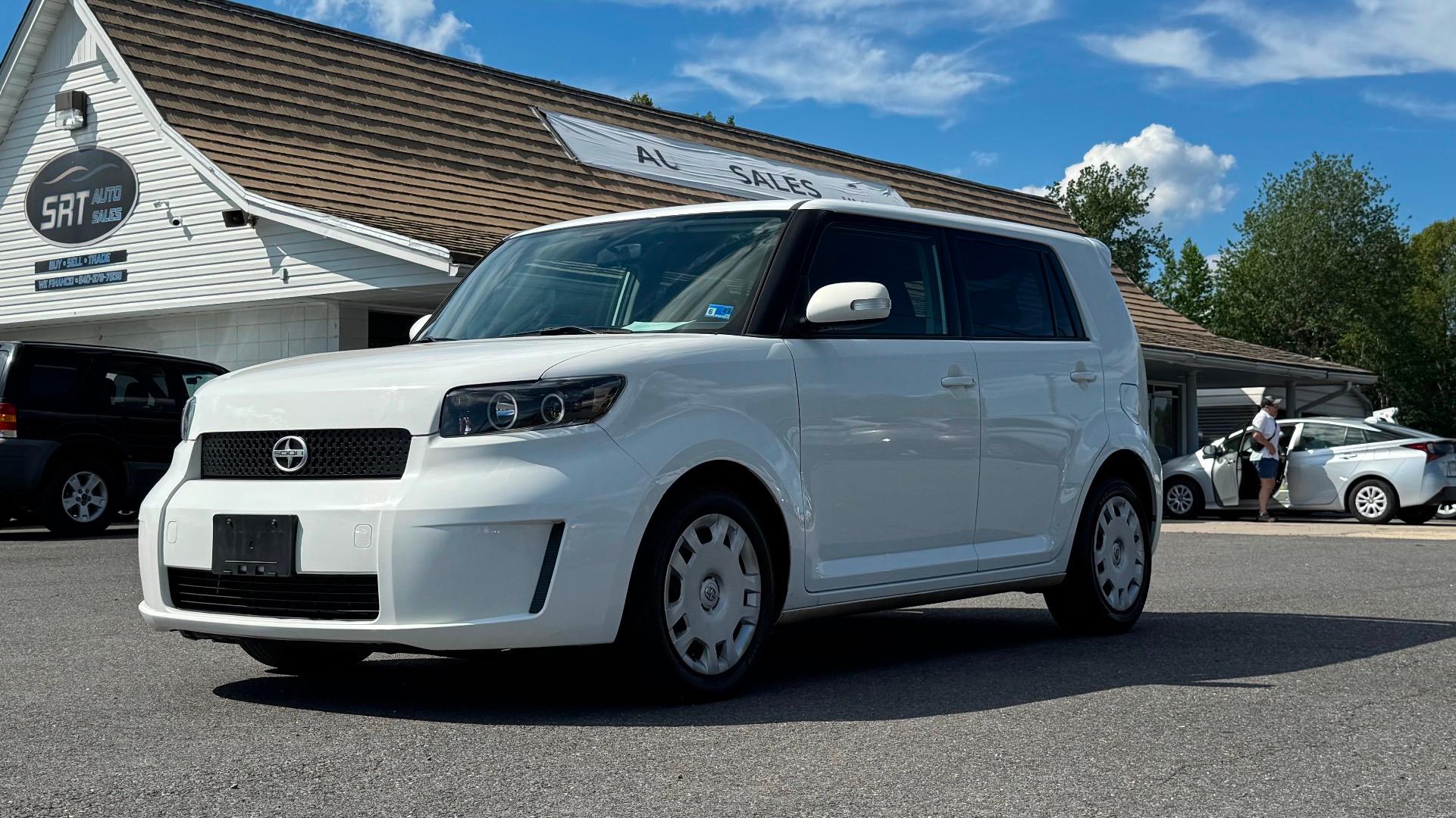 scion xb 2008 JTLKE50E181049754 image scion xb 2008 JTLKE50E181049754 image