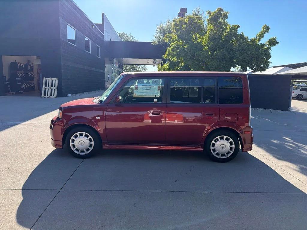 scion xb 2006 JTLKT334464122690 image scion xb 2006 JTLKT334464122690 image
