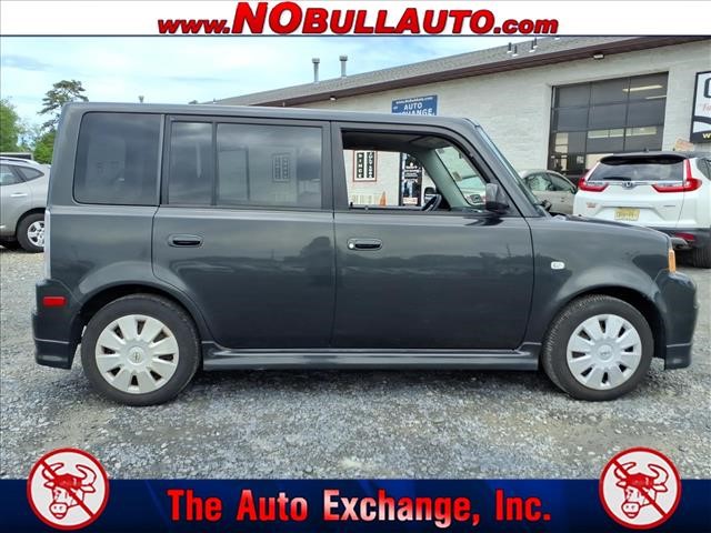 scion xb 2006 JTLKT324464062105 image scion xb 2006 JTLKT324464062105 image