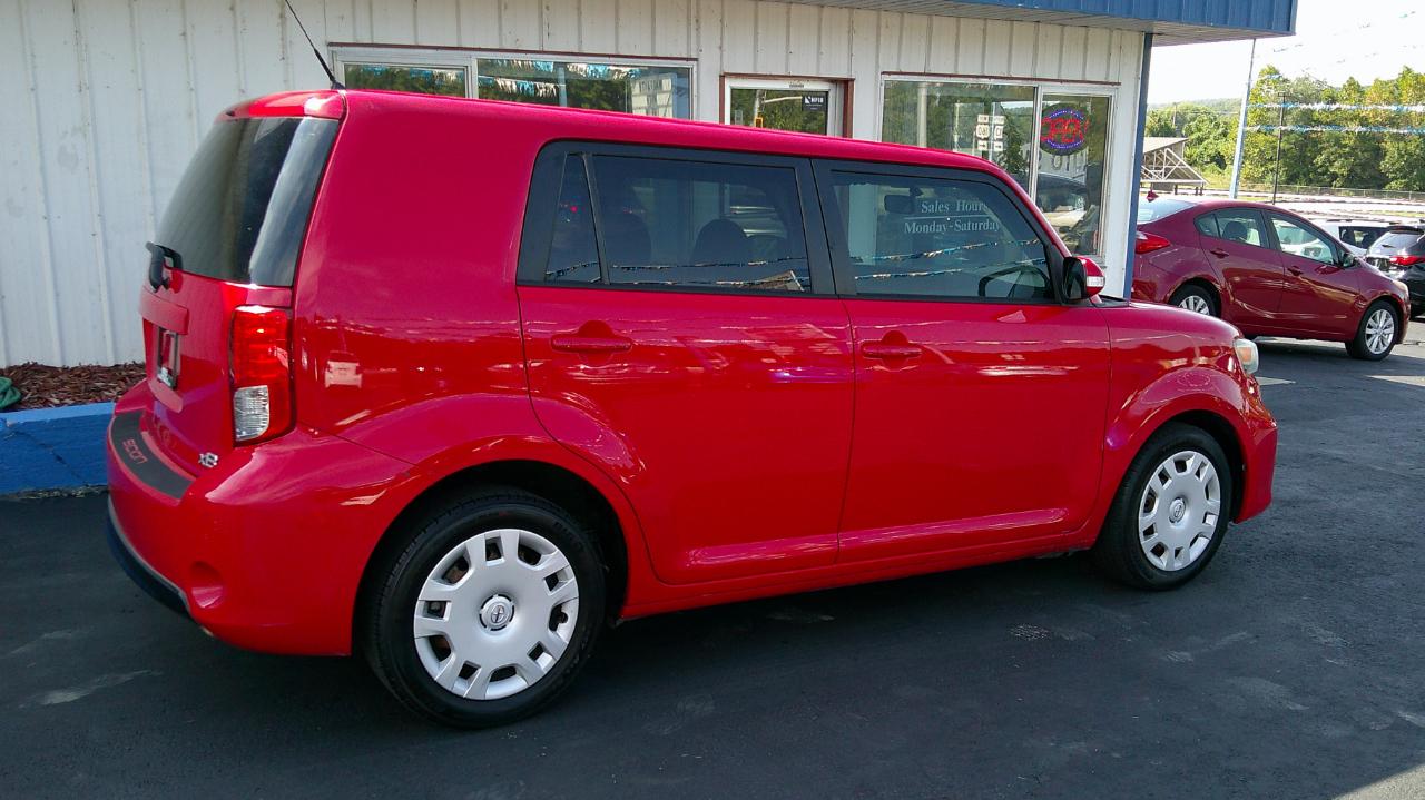 scion xb 2014 JTLZE4FE1EJ053217 image scion xb 2014 JTLZE4FE1EJ053217 image