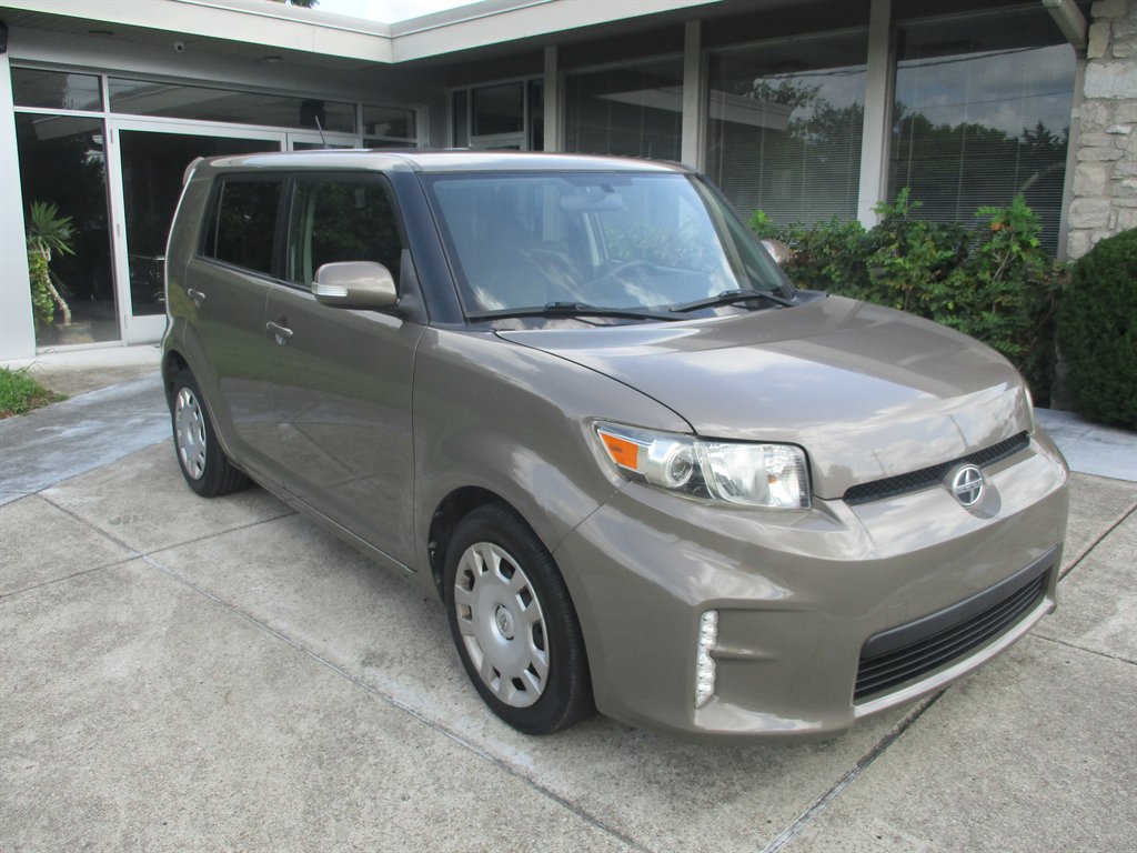 scion xb 2014 JTLZE4FE9EJ063669 image scion xb 2014 JTLZE4FE9EJ063669 image