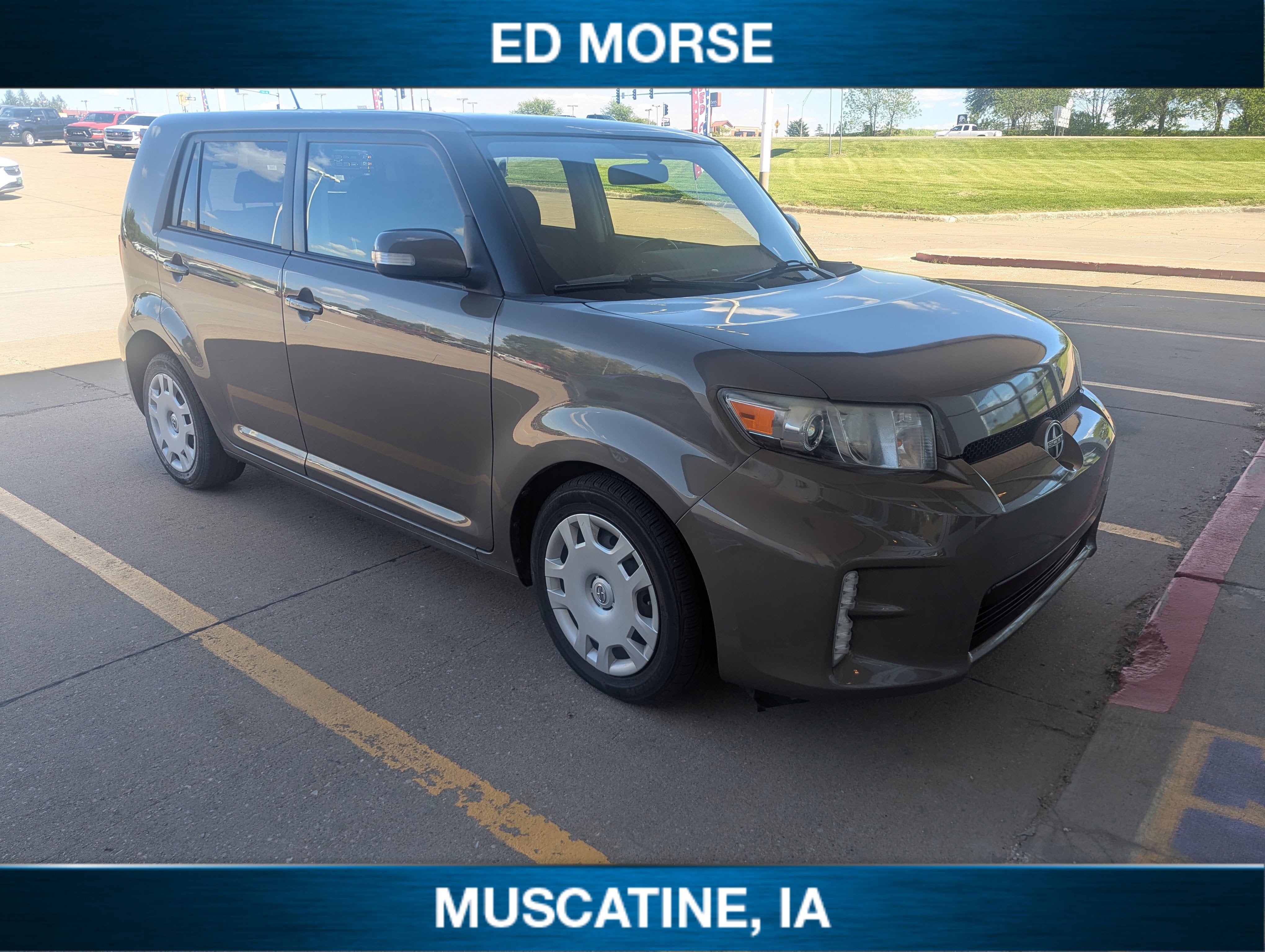 scion xb 2014 JTLZE4FEXEJ053216 image scion xb 2014 JTLZE4FEXEJ053216 image