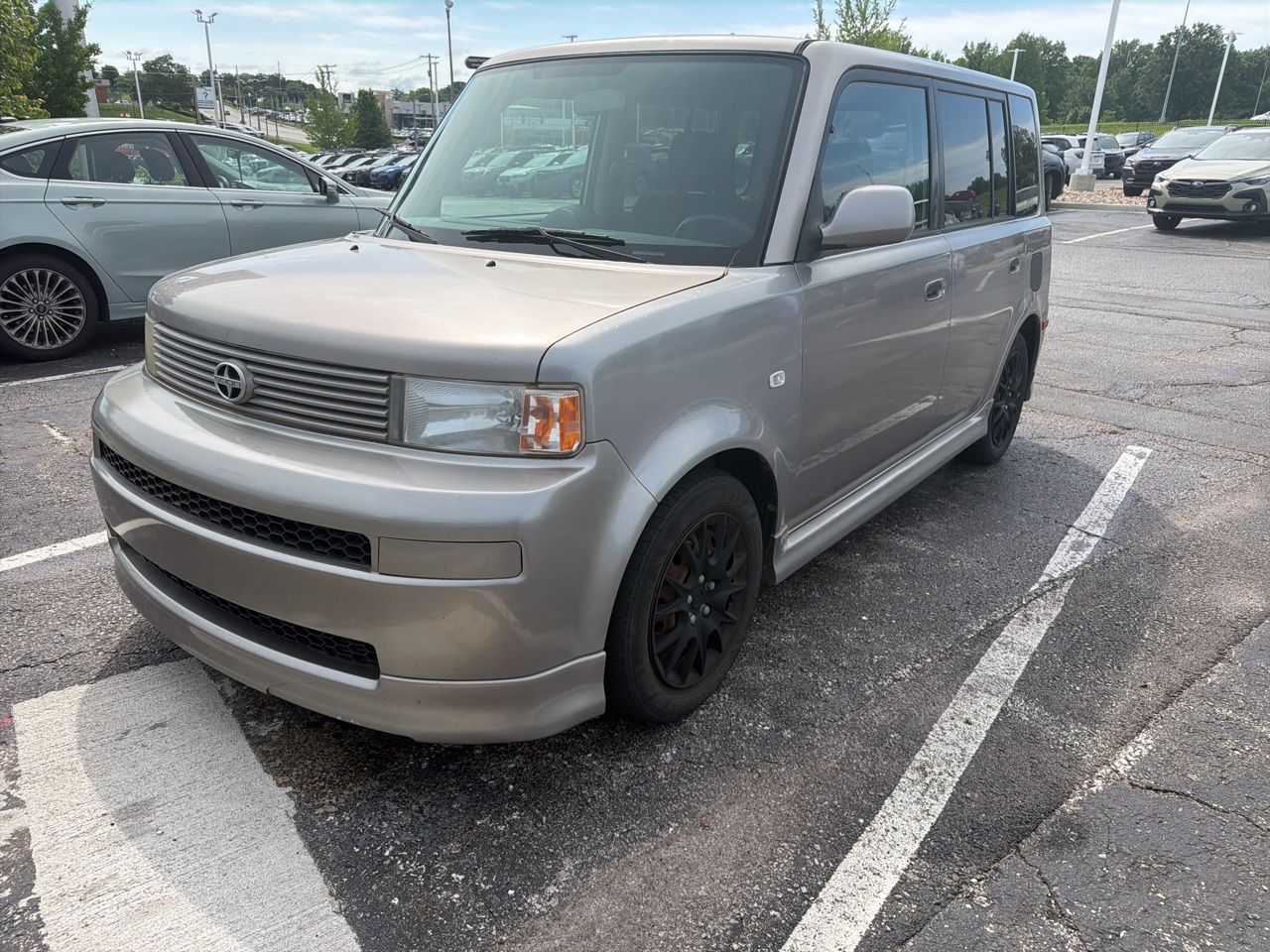 scion xb 2005 JTLKT324050213608 image scion xb 2005 JTLKT324050213608 image