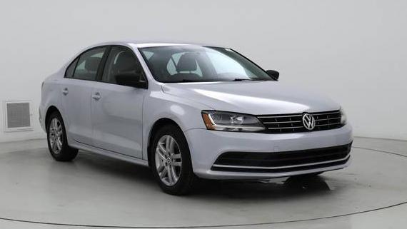 VOLKSWAGEN JETTA 2018 3VW2B7AJ2JM263248 image