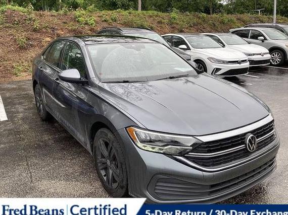 VOLKSWAGEN JETTA 2022 3VW7M7BU1NM002322 image
