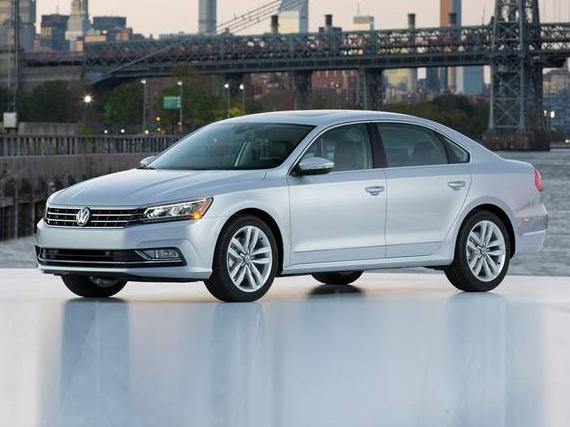 VOLKSWAGEN PASSAT 2016 1VWAS7A31GC024412 image
