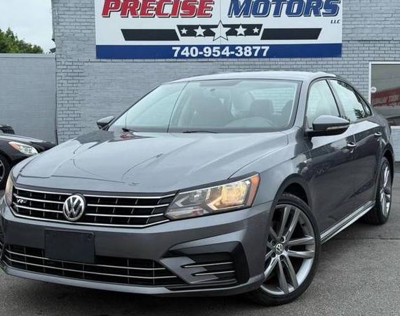 VOLKSWAGEN PASSAT 2018 1VWAA7A31JC006552 image