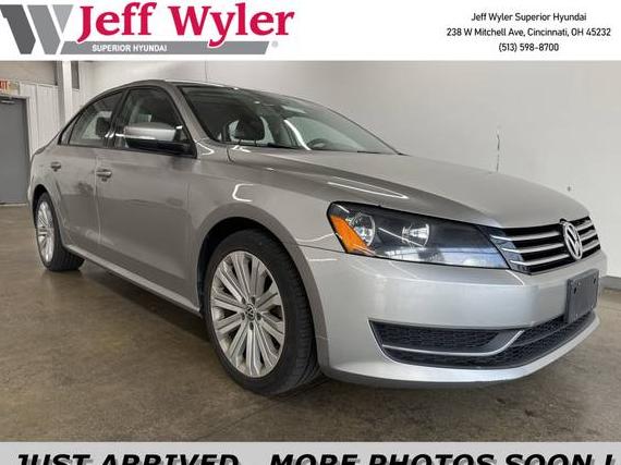 VOLKSWAGEN PASSAT 2014 1VWAP7A32EC024241 image