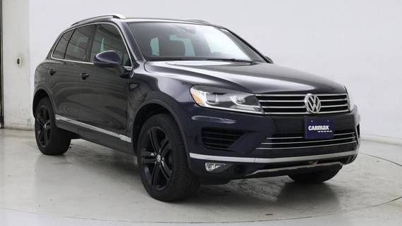 VOLKSWAGEN TOUAREG 2017 WVGRF7BP9HD003651 image