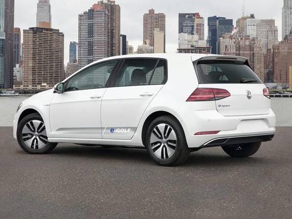 VOLKSWAGEN E-GOLF 2017 WVWKR7AU2HW954718 image