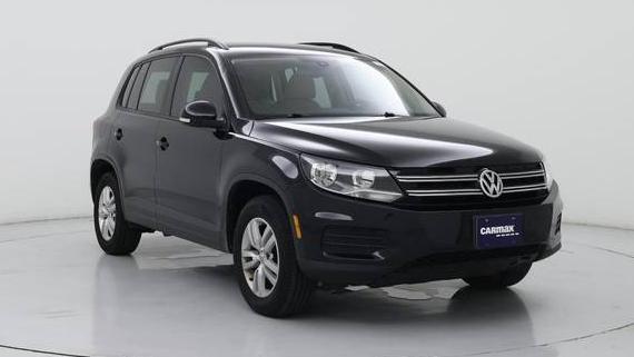 VOLKSWAGEN TIGUAN 2017 WVGAV7AX0HK004734 image