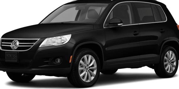 VOLKSWAGEN TIGUAN 2011 WVGAV7AX9BW523720 image
