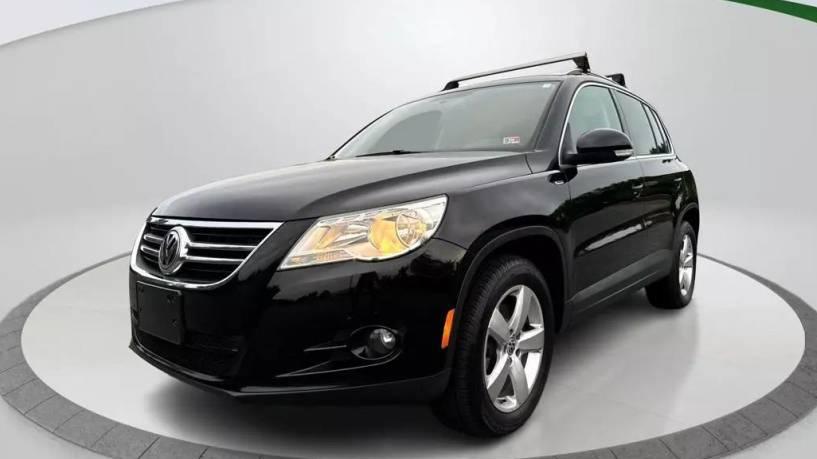 VOLKSWAGEN TIGUAN 2010 WVGAV7AX4AW515118 image