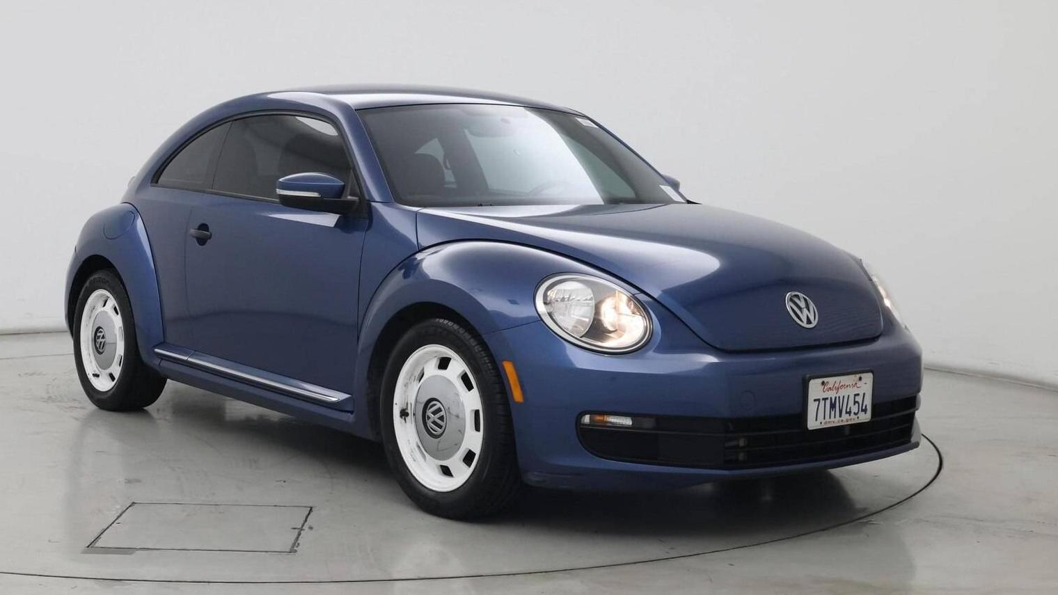 VOLKSWAGEN BEETLE 2016 3VWF17AT5GM632439 image VOLKSWAGEN BEETLE 2016 3VWF17AT5GM632439 image