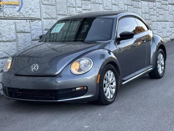 VOLKSWAGEN BEETLE 2014 3VWF17AT0EM643085 image VOLKSWAGEN BEETLE 2014 3VWF17AT0EM643085 image