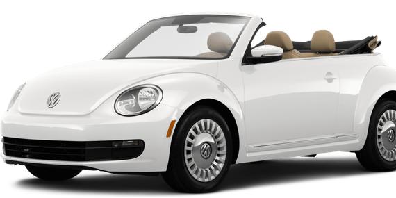 VOLKSWAGEN BEETLE 2015 3VW517AT8FM808085 image