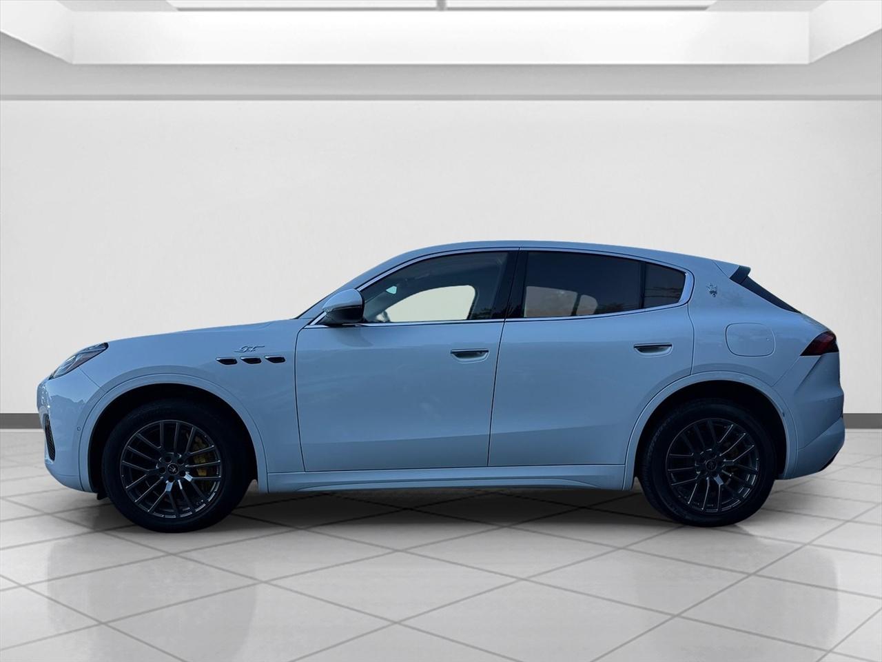 maserati grecale 2023 ZN682AVA4P7429209 image maserati grecale 2023 ZN682AVA4P7429209 image