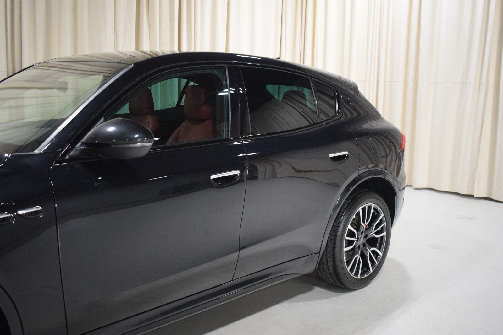 maserati grecale 2023 ZN682AVM2P7426576 image maserati grecale 2023 ZN682AVM2P7426576 image