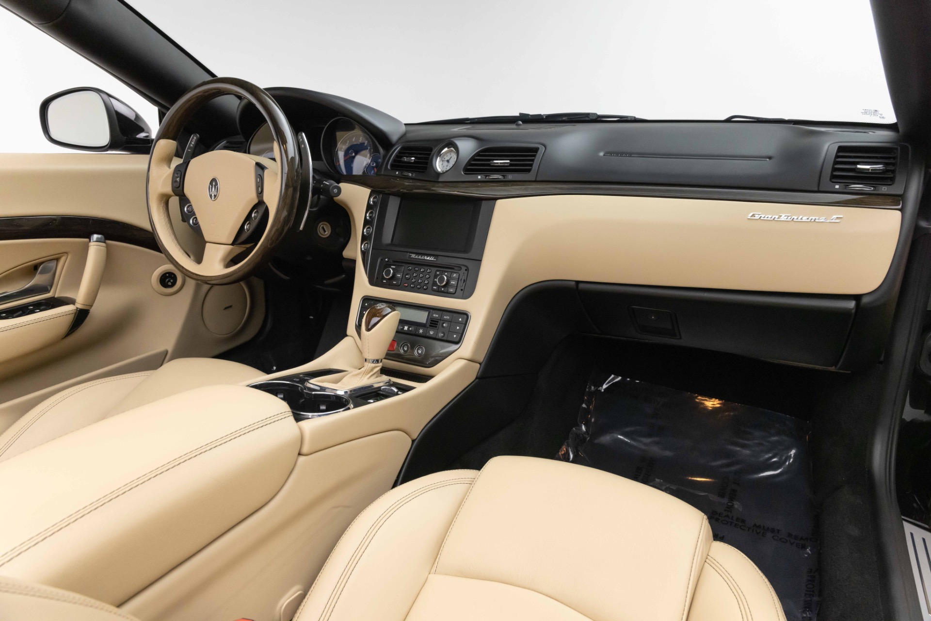 maserati granturismo 2015 ZAM45MMA4F0141610 image maserati granturismo 2015 ZAM45MMA4F0141610 image