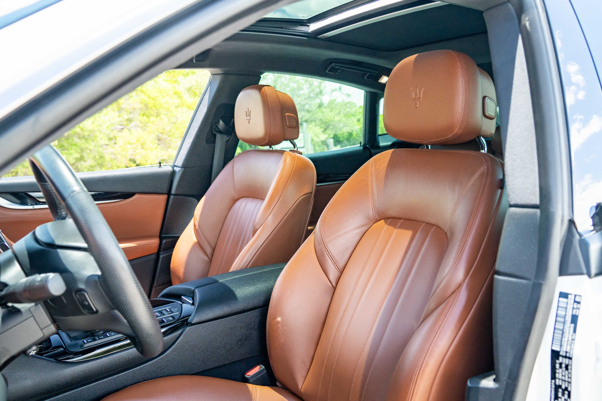 maserati levante 2023 ZN661XUA8PX420415 image maserati levante 2023 ZN661XUA8PX420415 image