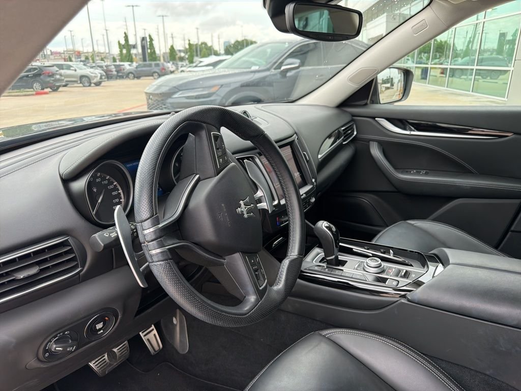maserati levante 2017 ZN661XUS1HX226948 image maserati levante 2017 ZN661XUS1HX226948 image