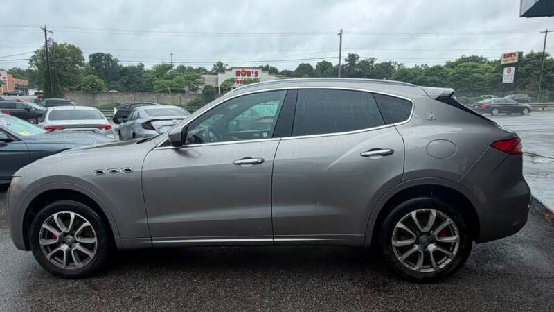maserati levante 2017 ZN661XULXHX215715 image maserati levante 2017 ZN661XULXHX215715 image