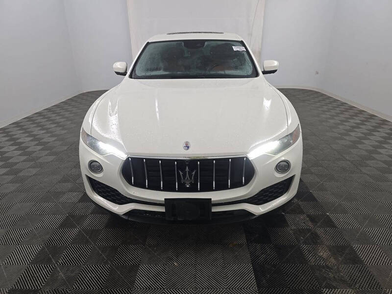 maserati levante 2017 ZN661XUA2HX212399 image maserati levante 2017 ZN661XUA2HX212399 image