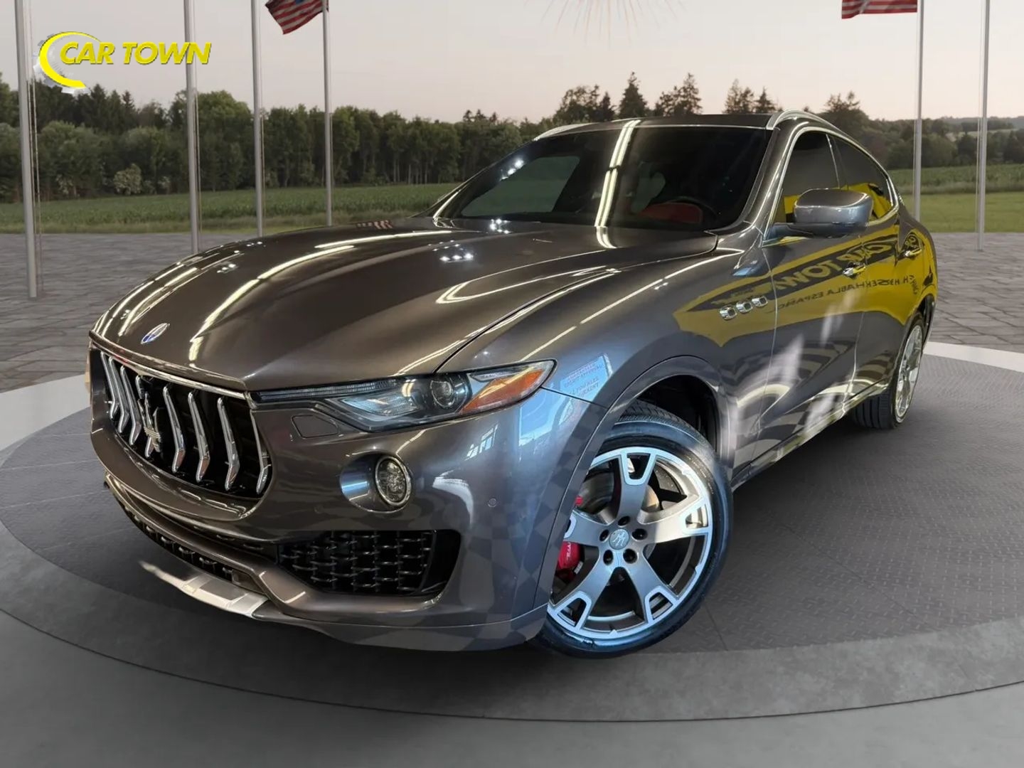 maserati levante 2017 ZN661XULXHX245670 image maserati levante 2017 ZN661XULXHX245670 image