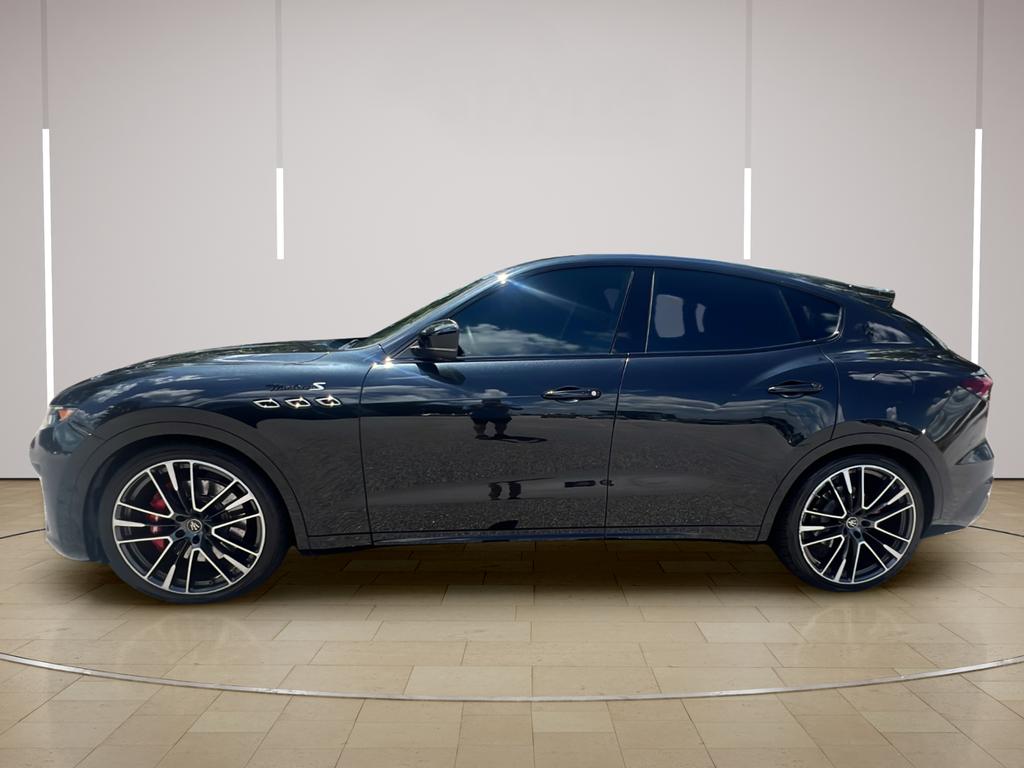 maserati levante 2022 ZN661ZUM9NX396323 image maserati levante 2022 ZN661ZUM9NX396323 image