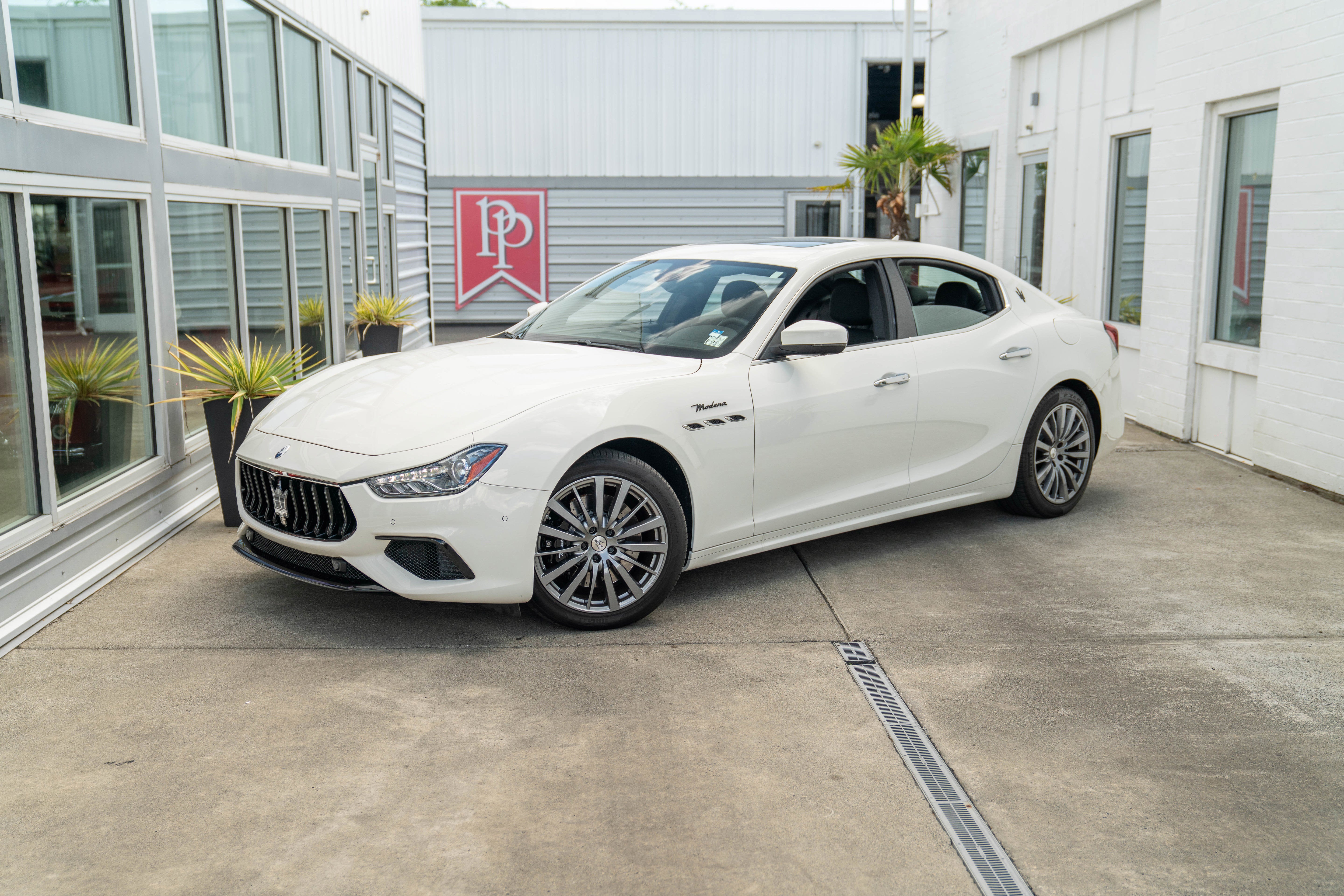 maserati ghibli 2022 ZAM57YSM4N1392512 image maserati ghibli 2022 ZAM57YSM4N1392512 image